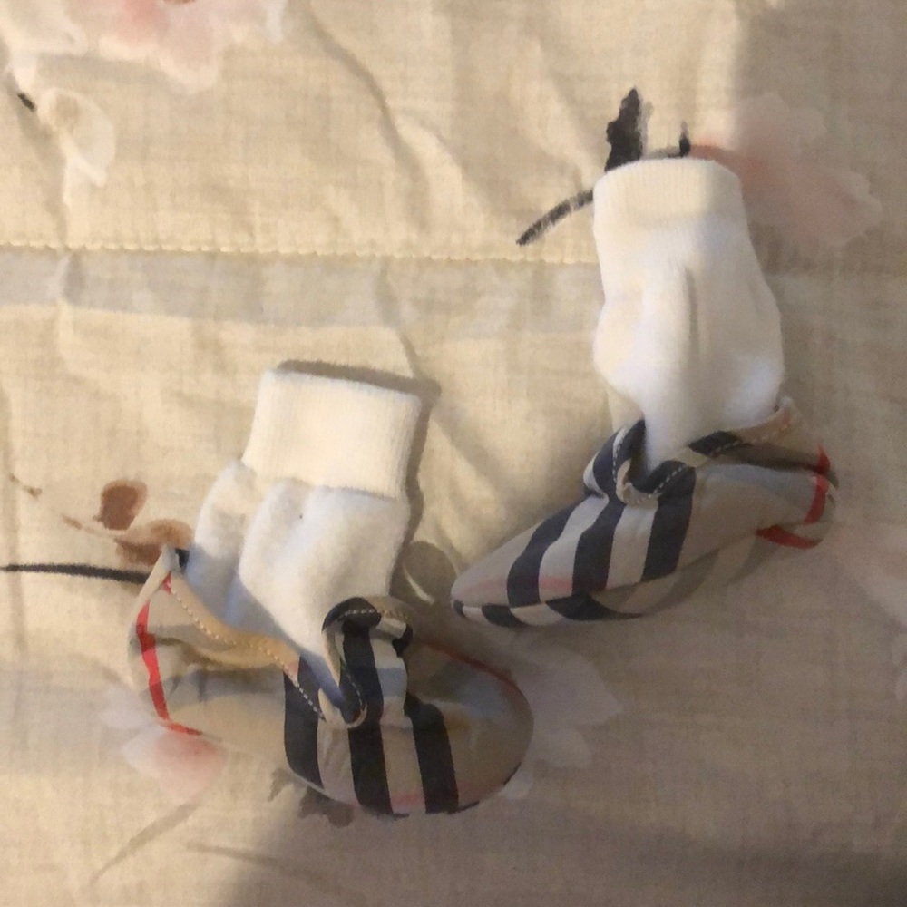 Burberry socks for babies